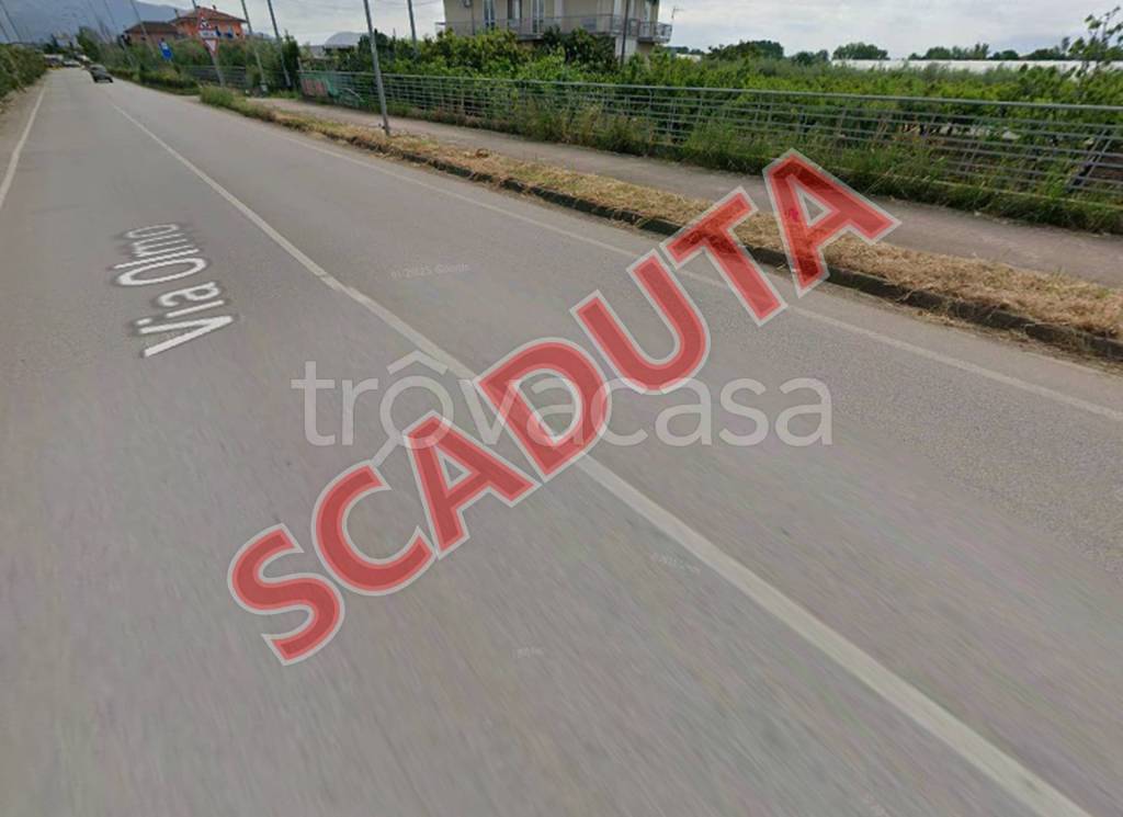 locale commerciale in vendita a Bellizzi in zona Bivio Pratole