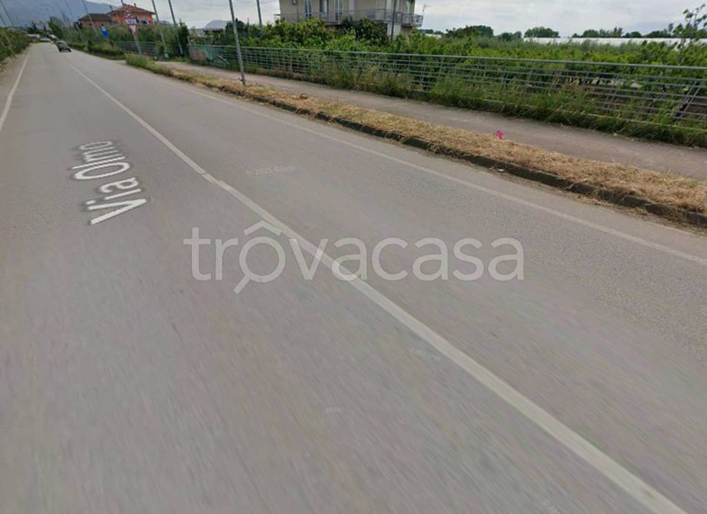 locale commerciale in vendita a Bellizzi in zona Bivio Pratole