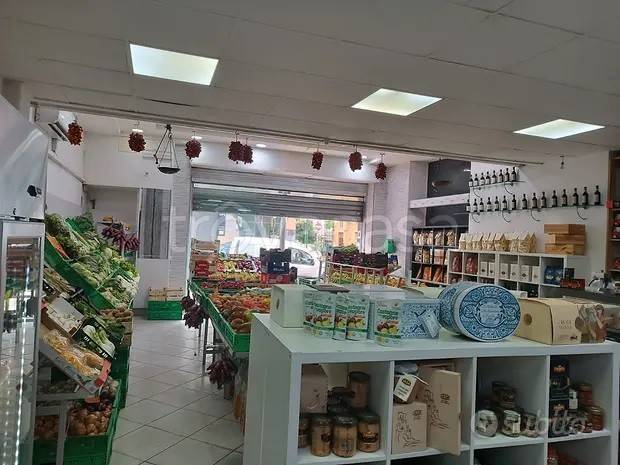 negozio in vendita a Bellizzi