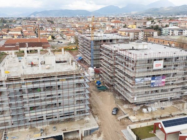 casa indipendente in vendita a Bellizzi in zona Bivio Pratole