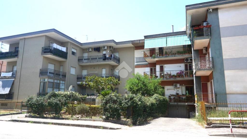 appartamento in vendita a Bellizzi in zona Bivio Pratole