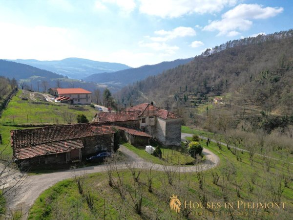 casale in vendita a Cortemilia