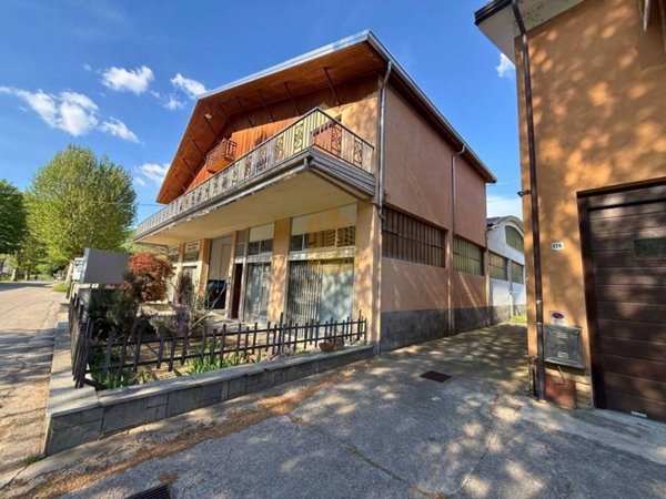 intera palazzina in vendita a Cortemilia