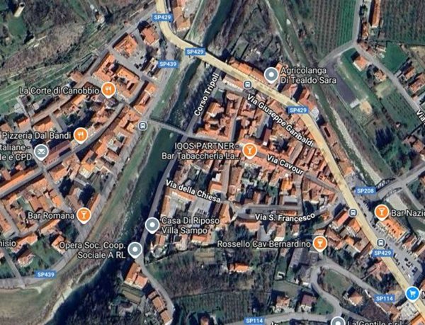 negozio in vendita a Cortemilia