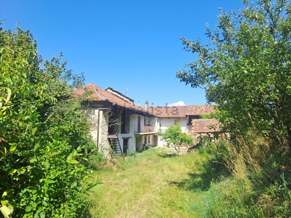 casale in vendita a Cortemilia