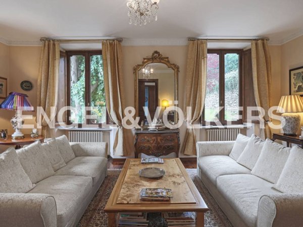 casa indipendente in vendita a Cortemilia