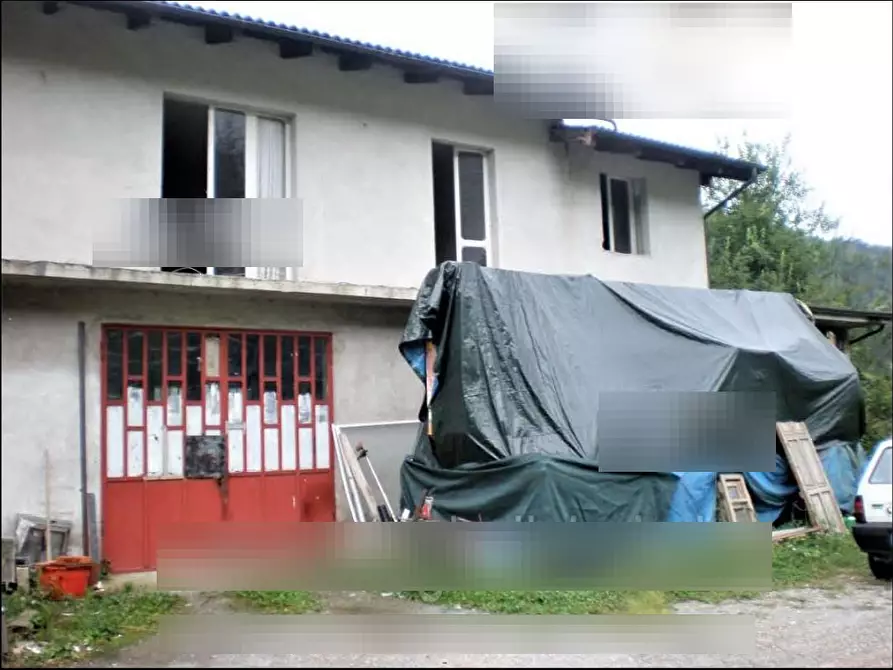 casa indipendente in vendita a Cortemilia