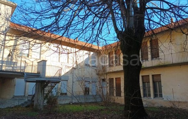 ufficio in vendita a Cortemilia
