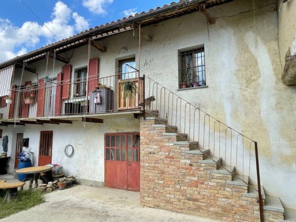 appartamento in vendita a Cossano Belbo