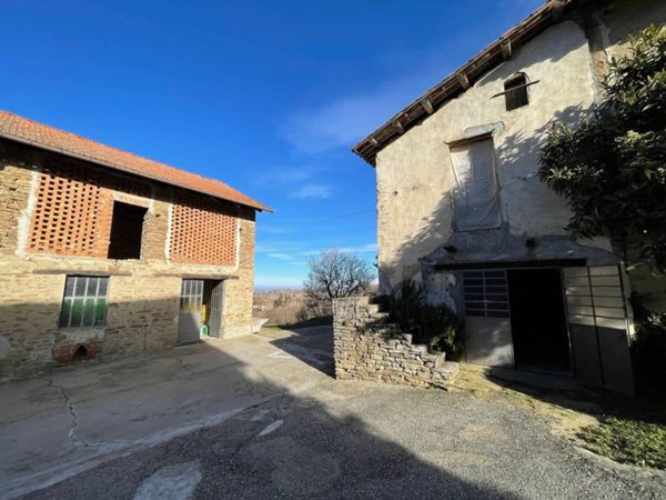 casa indipendente in vendita a Cossano Belbo