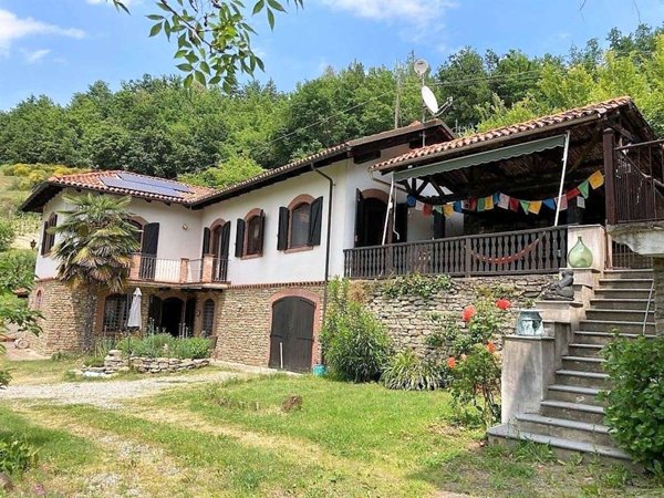 casa indipendente in vendita a Cossano Belbo