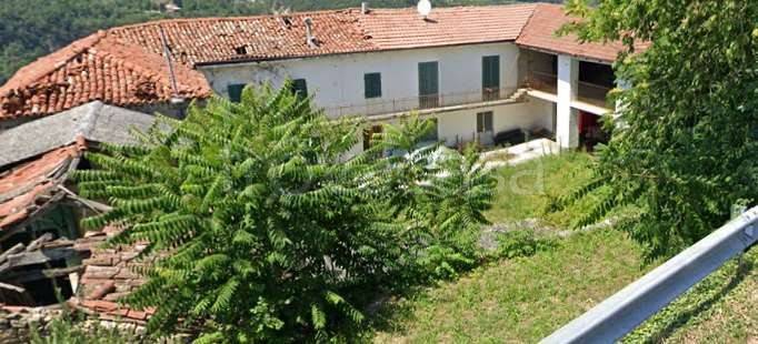 casale in vendita a Cossano Belbo