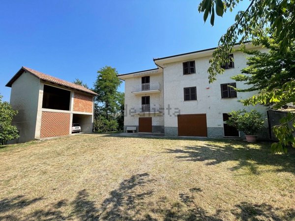 casale in vendita a Cossano Belbo