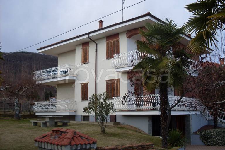 casa indipendente in vendita a Costigliole Saluzzo