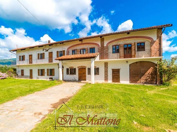 casa indipendente in vendita a Costigliole Saluzzo