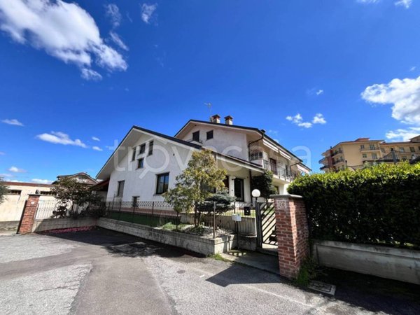 casa indipendente in vendita a Costigliole Saluzzo