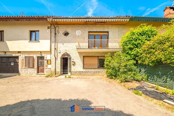 casa indipendente in vendita a Costigliole Saluzzo
