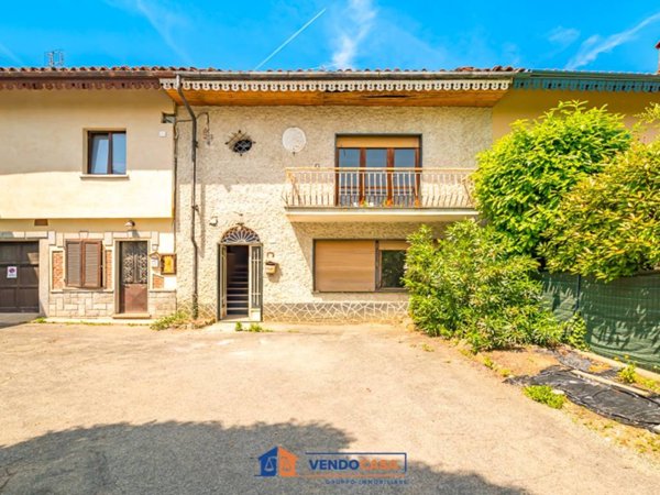 casa indipendente in vendita a Costigliole Saluzzo