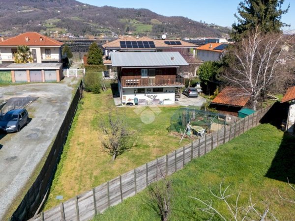 casa indipendente in vendita a Costigliole Saluzzo