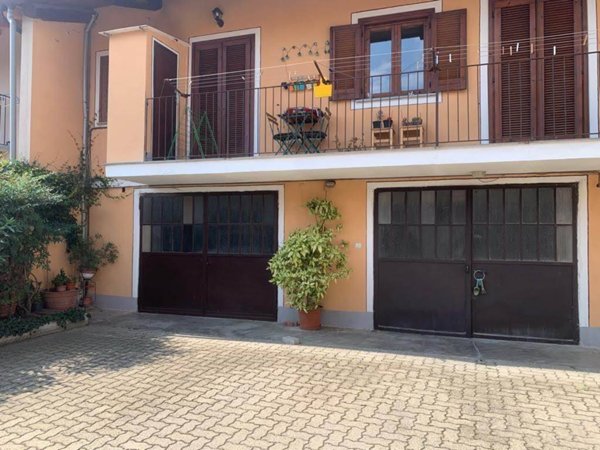 casa indipendente in vendita a Costigliole Saluzzo