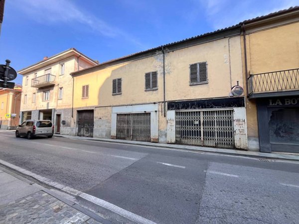 casa indipendente in vendita a Costigliole Saluzzo