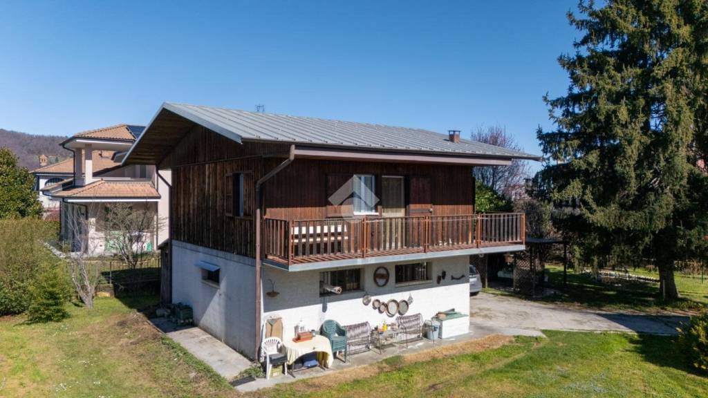 casa indipendente in vendita a Costigliole Saluzzo