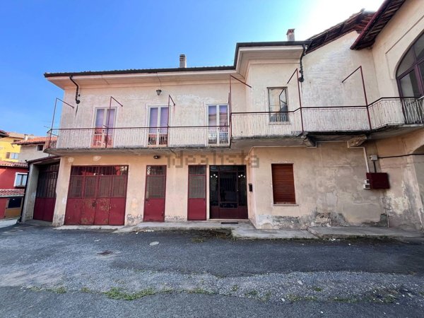 casa indipendente in vendita a Costigliole Saluzzo