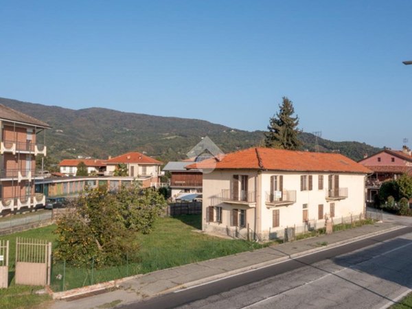 casa indipendente in vendita a Costigliole Saluzzo
