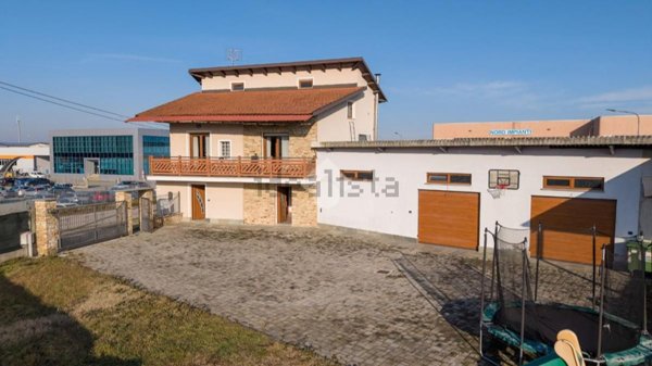 casa indipendente in vendita a Costigliole Saluzzo