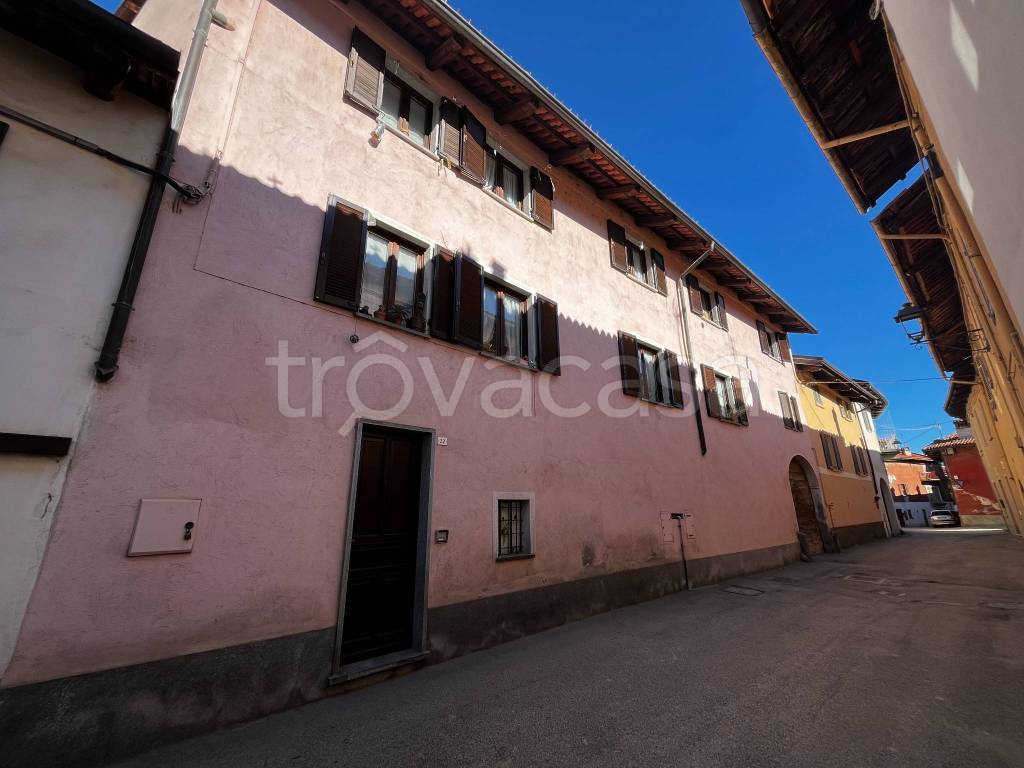 casa indipendente in vendita a Costigliole Saluzzo