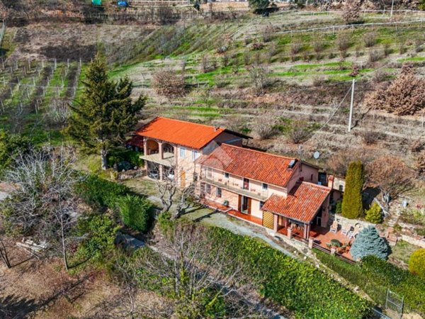 casa indipendente in vendita a Costigliole Saluzzo