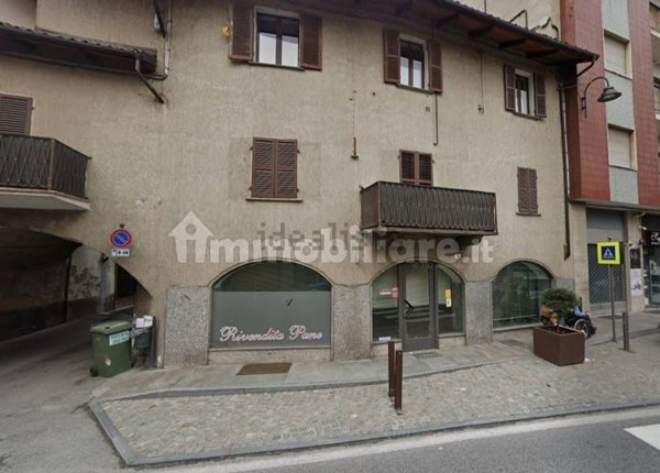 locale commerciale in vendita a Costigliole Saluzzo