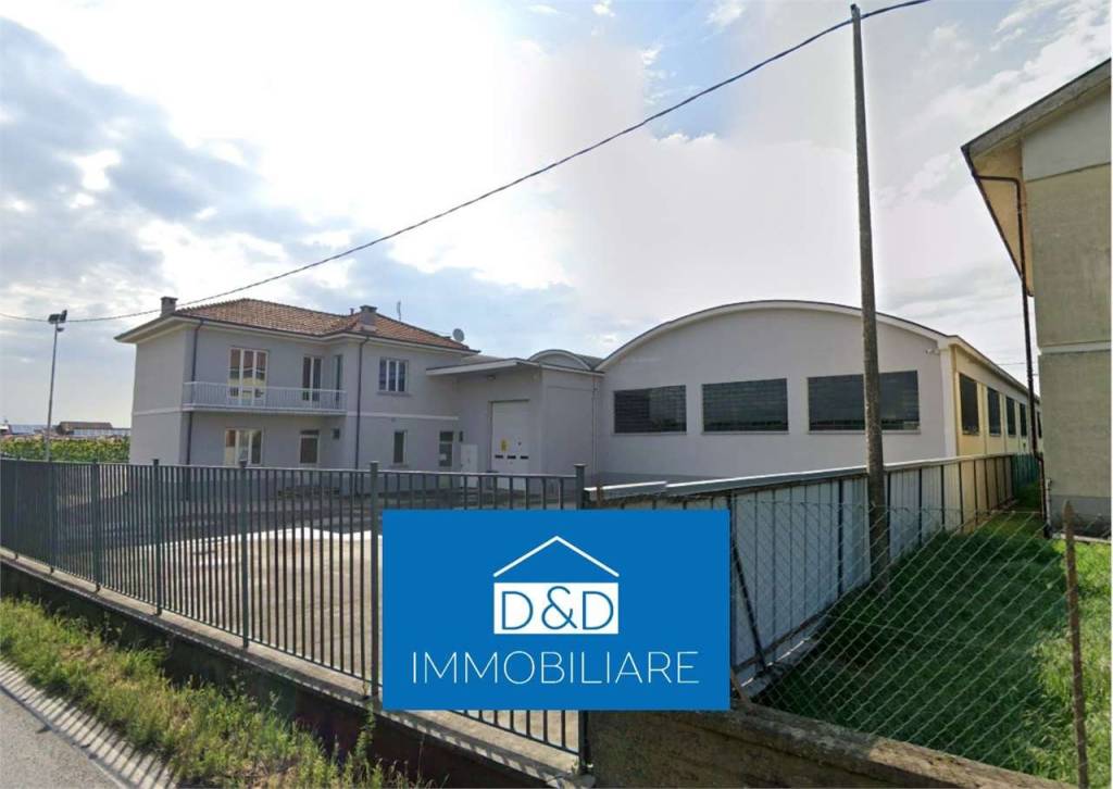 locale commerciale in vendita a Costigliole Saluzzo