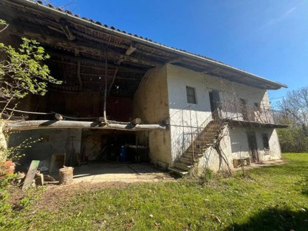 casale in vendita a Costigliole Saluzzo