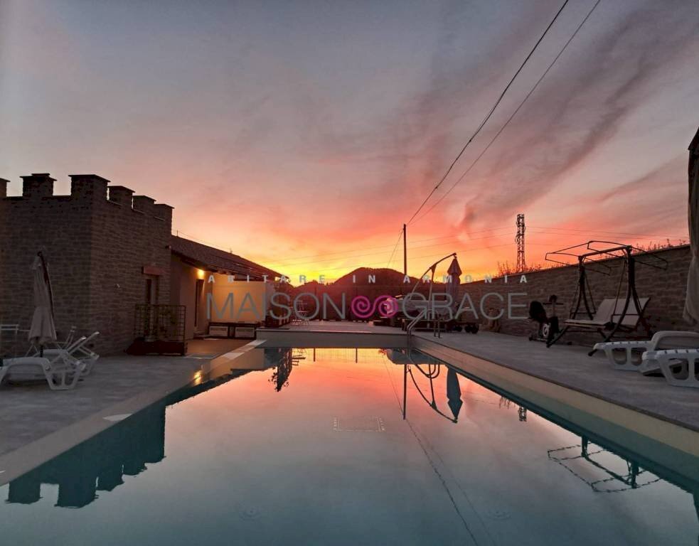 casa indipendente in vendita a Cravanzana