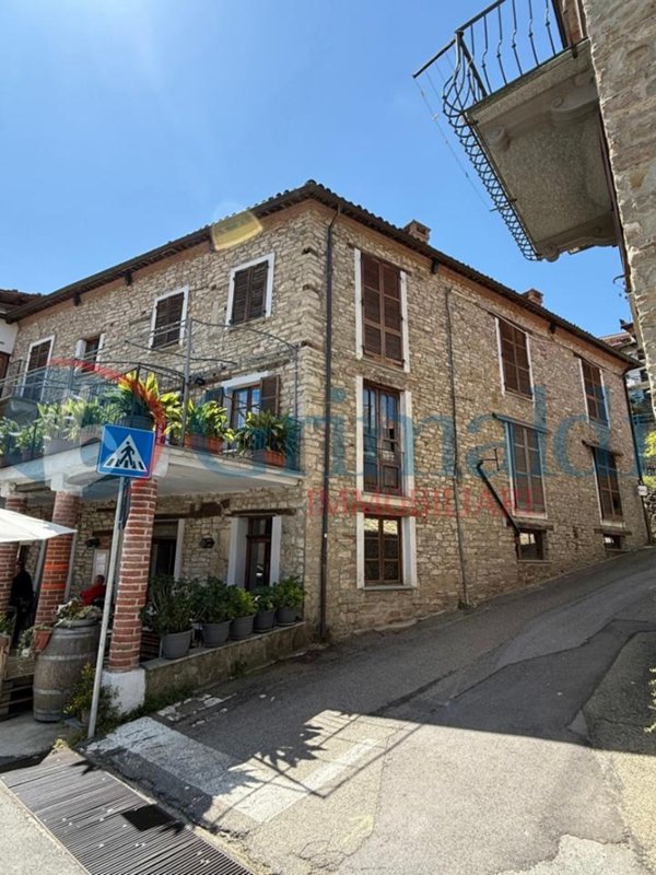 appartamento in vendita a Cravanzana