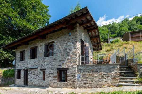 appartamento in vendita a Crissolo