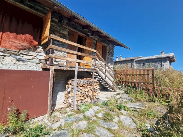 casa semindipendente in vendita a Crissolo