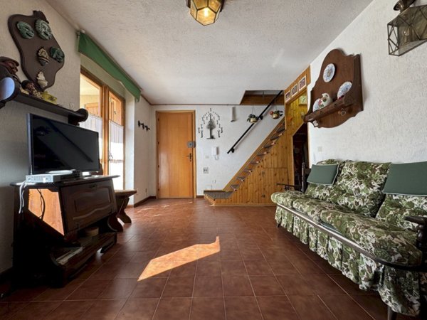 appartamento in vendita a Crissolo