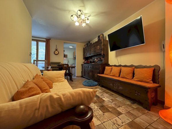 appartamento in vendita a Crissolo