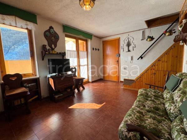 appartamento in vendita a Crissolo