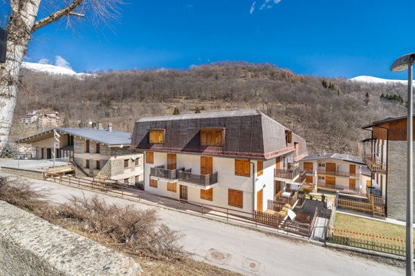 appartamento in vendita a Crissolo