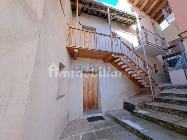 appartamento in vendita a Crissolo