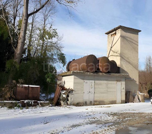 negozio in vendita a Cuneo in zona Centro Città