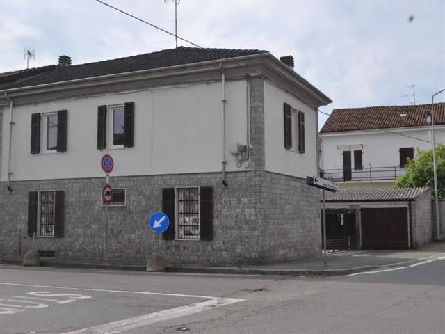 casa indipendente in vendita a Cuneo in zona Spinetta