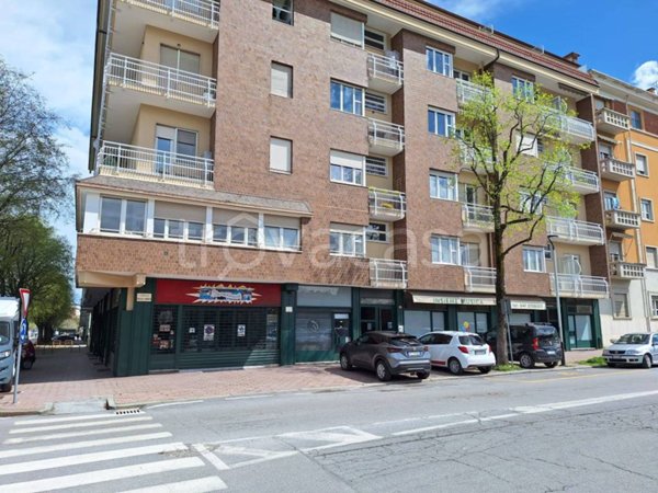 appartamento in vendita a Cuneo in zona Corso Galileo Ferraris