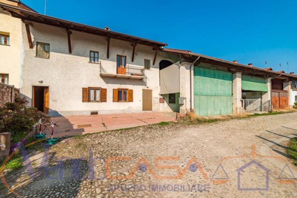casa indipendente in vendita a Cuneo in zona Borgo San Giuseppe