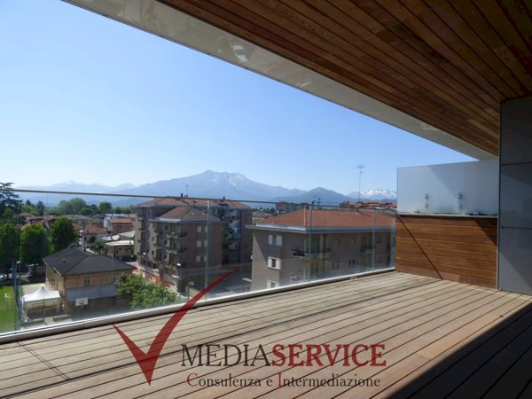appartamento in vendita a Cuneo in zona Centro Città