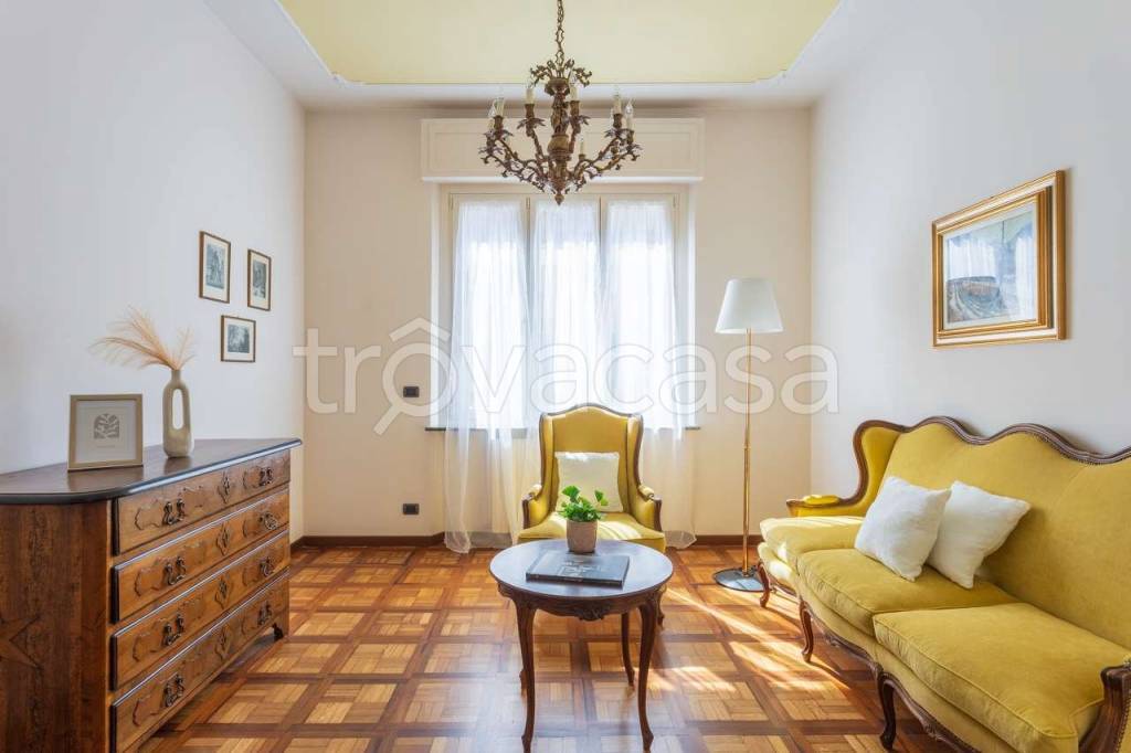appartamento in vendita a Cuneo in zona Centro Città