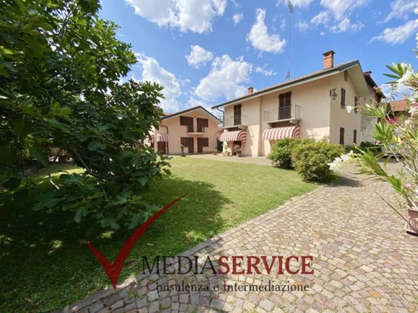 casa indipendente in vendita a Cuneo in zona Spinetta